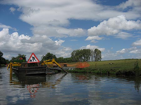 Bauarbeiten am Kanal
